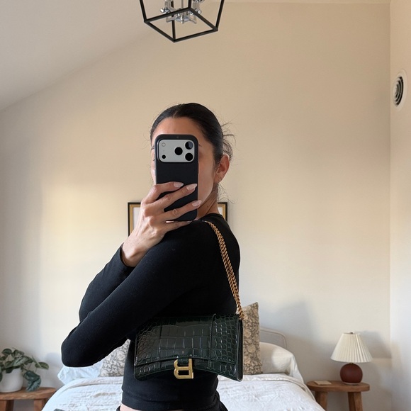 Balenciaga Hourglass Wallet on Chain Purse Entrupy Authenticated - Picture 7 of 16